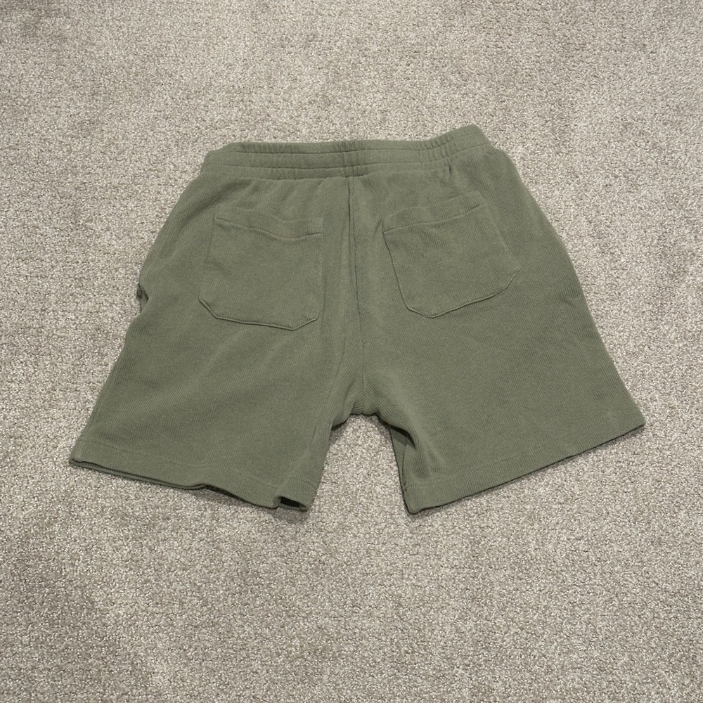 Helmut Lang Olive Green Athletic Ribbed Terry Shorts - Picture 2 of 3